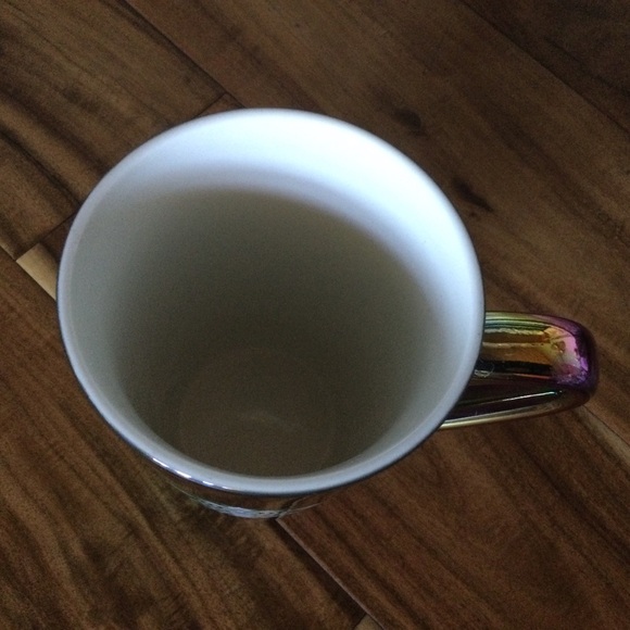 Starbucks 2022 Iridescent 16 Ounce Tall Mug - Picture 6 of 7